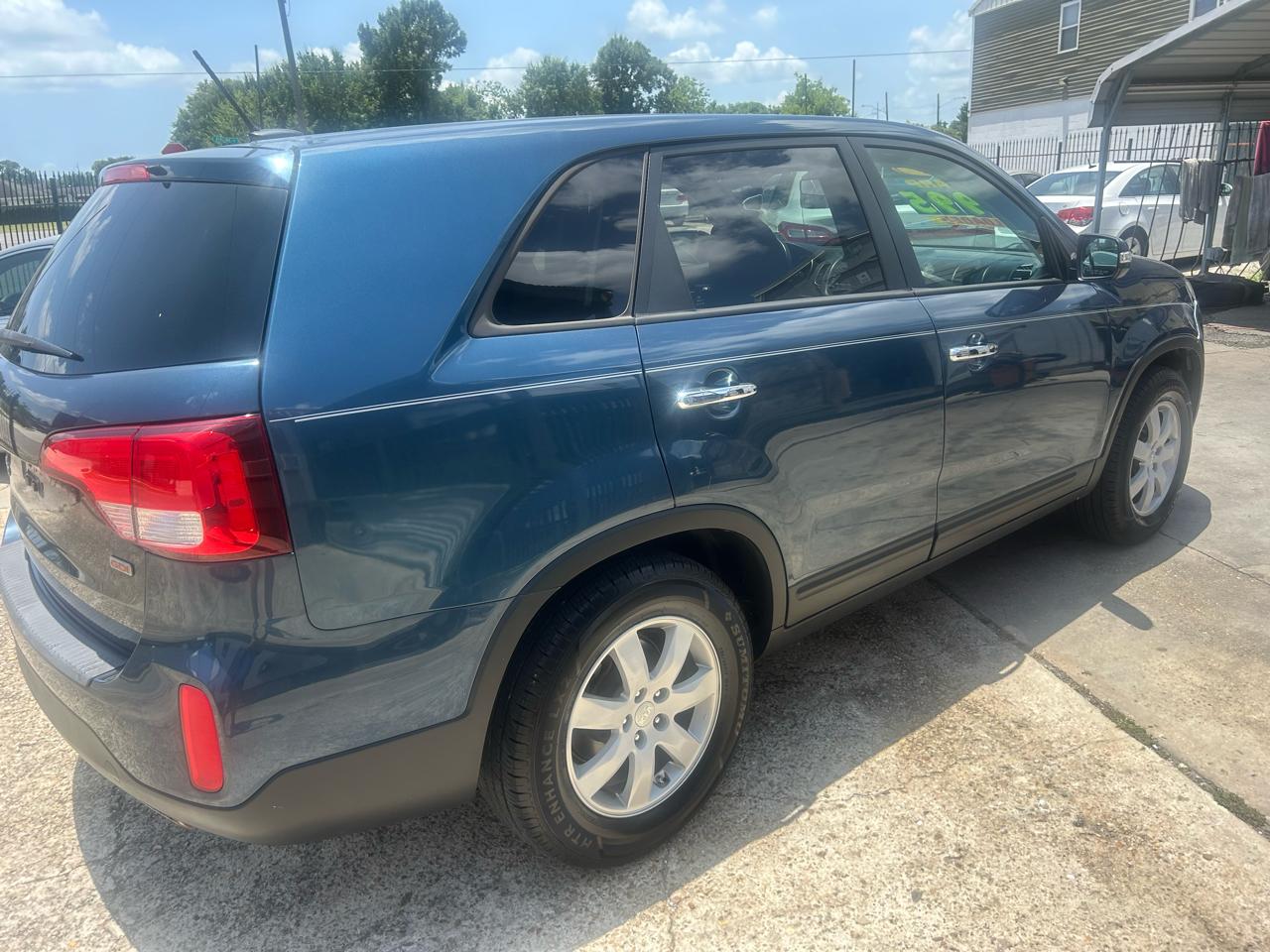 Kia Sorento 2WD 4dr I4 LX 2014