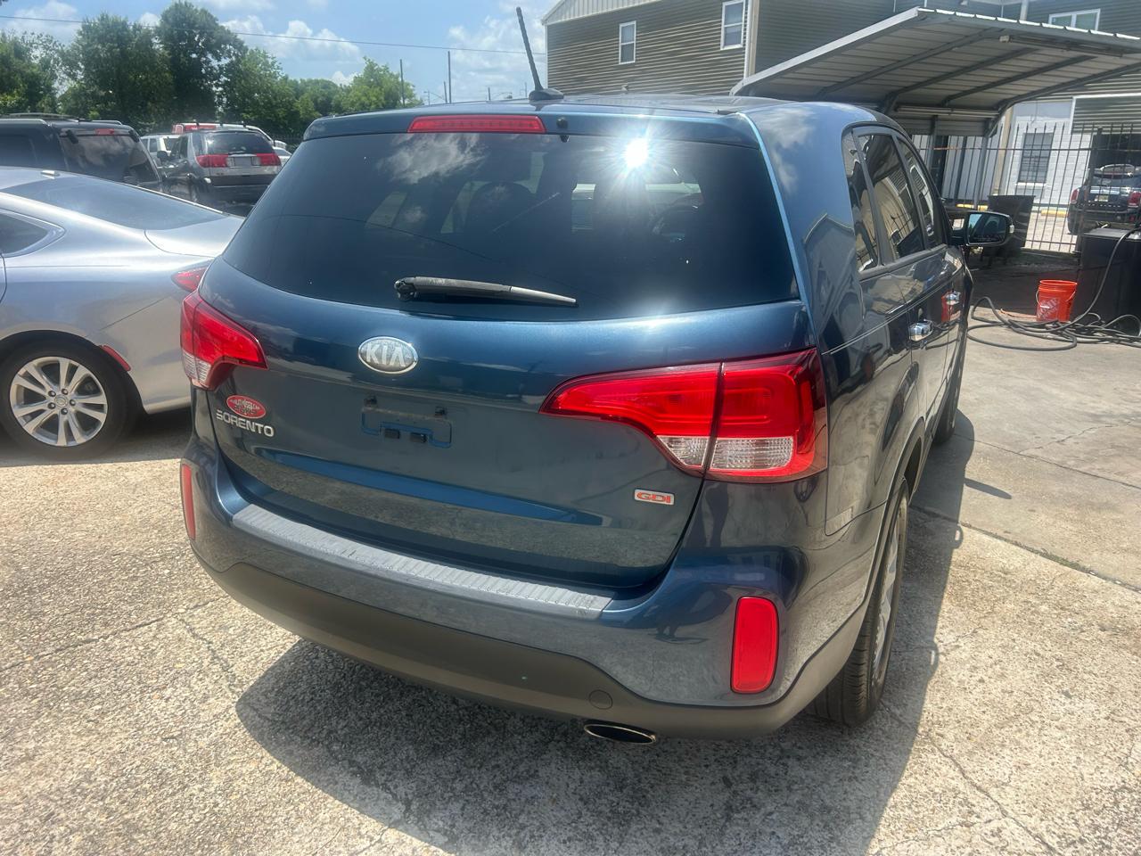 Kia Sorento 2WD 4dr I4 LX 2014