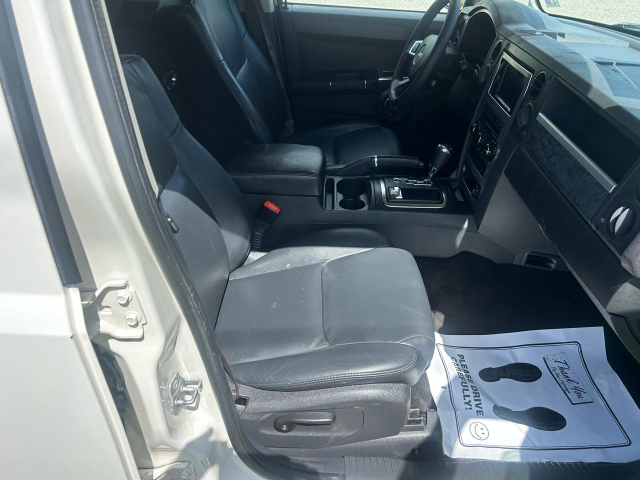 Jeep Commander 4WD 4dr Sport 2010