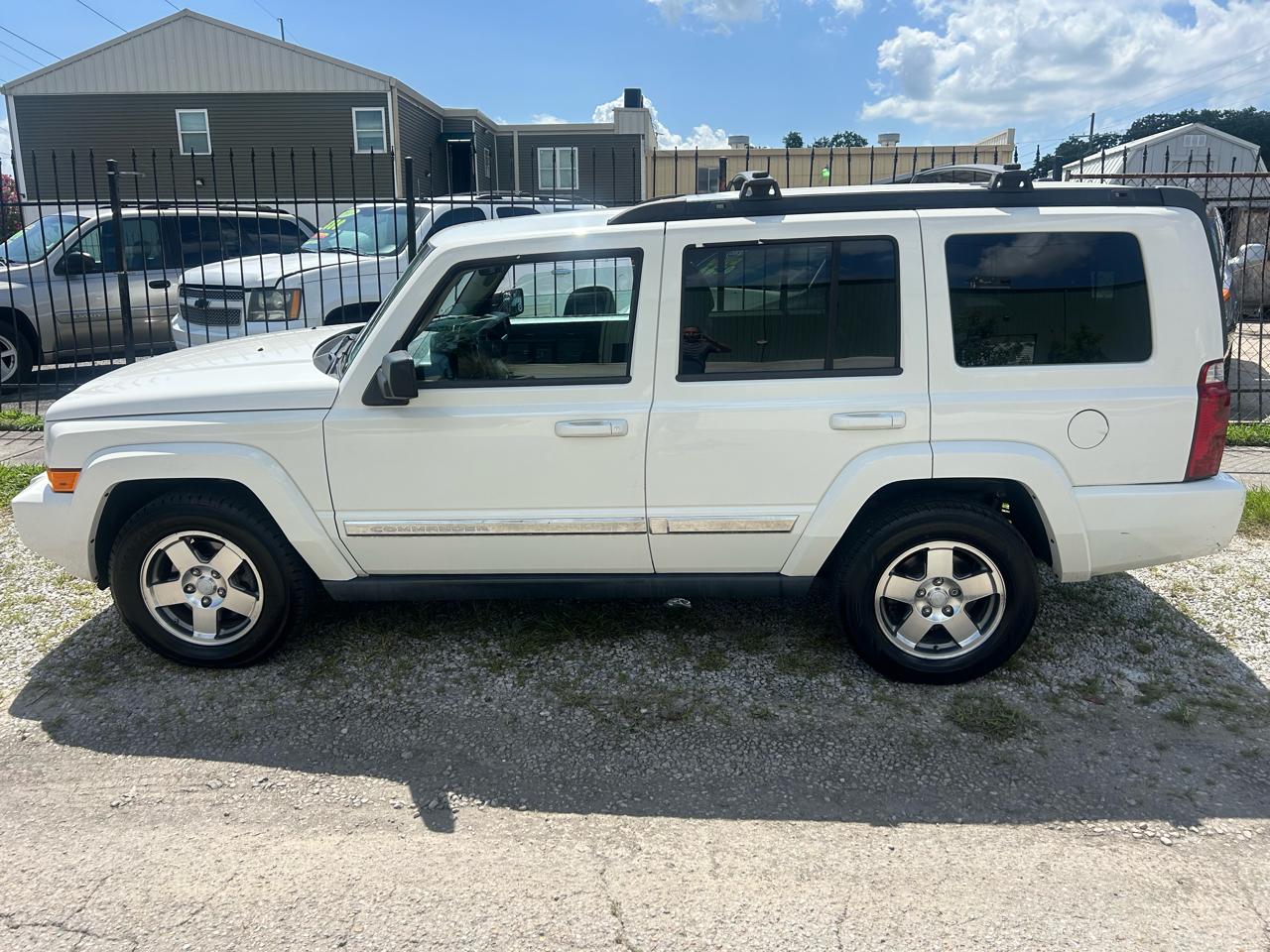 Jeep Commander 4WD 4dr Sport 2010