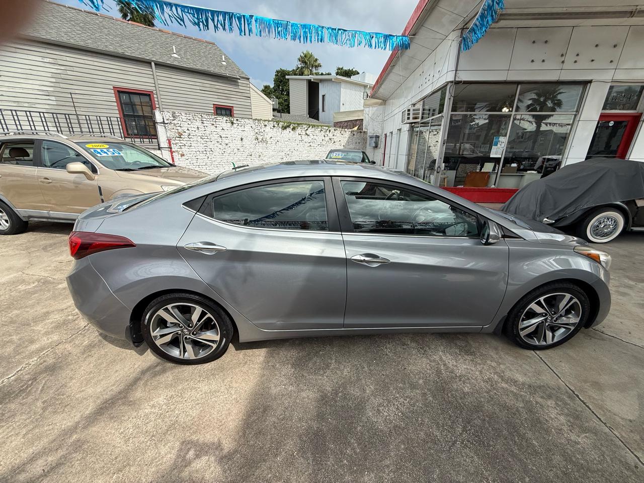 Hyundai Elantra 4dr Sdn Auto Limited (Ulsan Plant) 2015