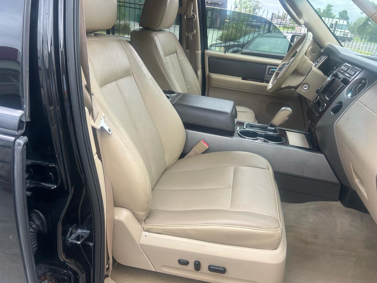 Ford Expedition EL 2WD 4dr King Ranch 2014