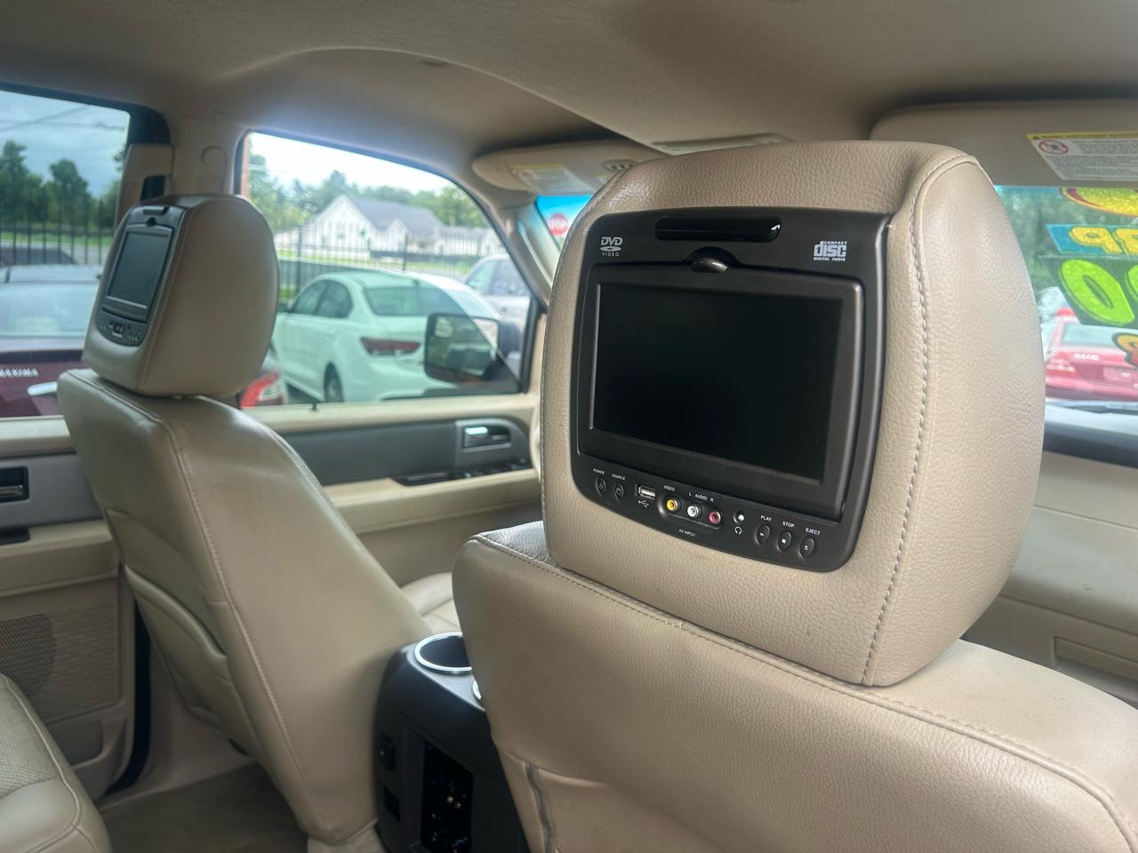 Ford Expedition EL 2WD 4dr King Ranch 2014