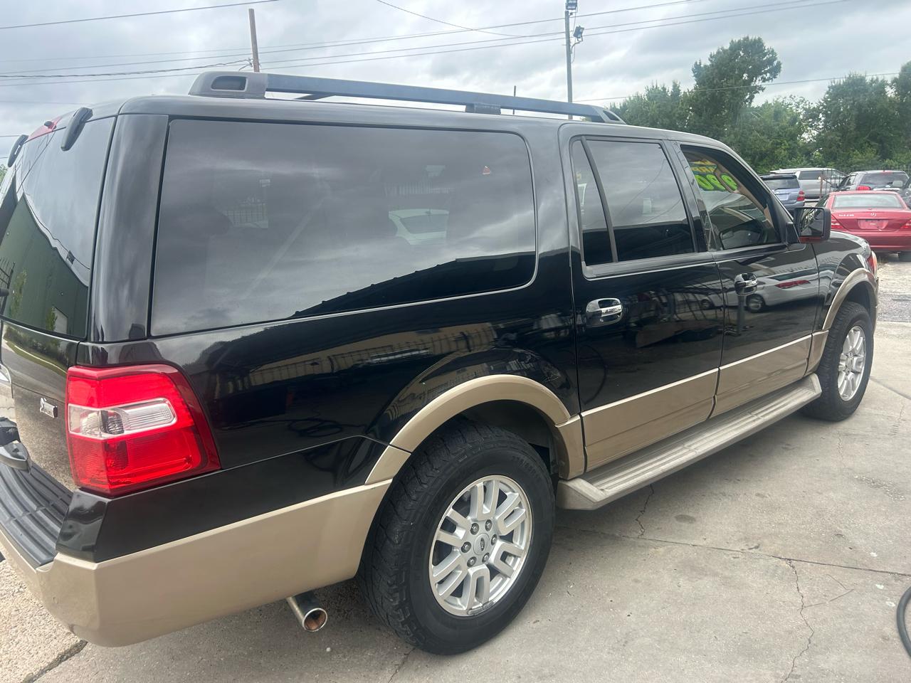 Ford Expedition EL 2WD 4dr King Ranch 2014