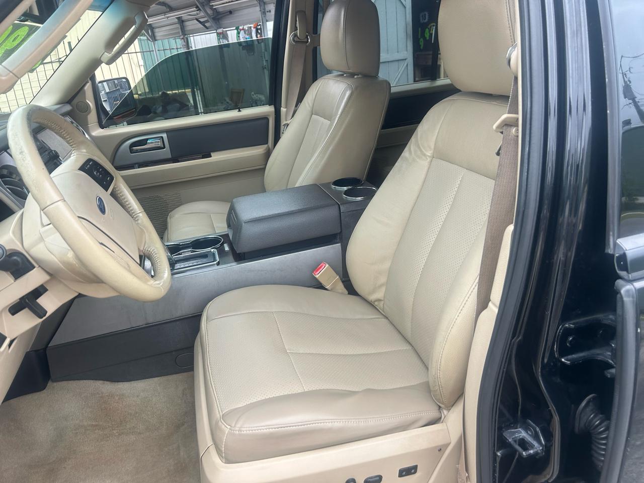Ford Expedition EL 2WD 4dr King Ranch 2014