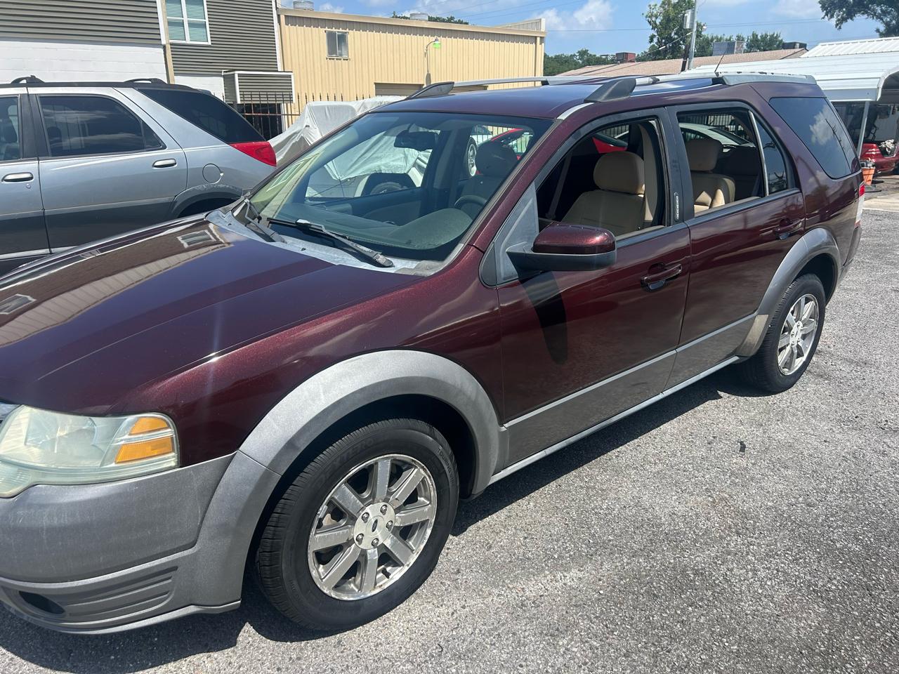 Ford Taurus X 4dr Wgn SEL FWD 2008