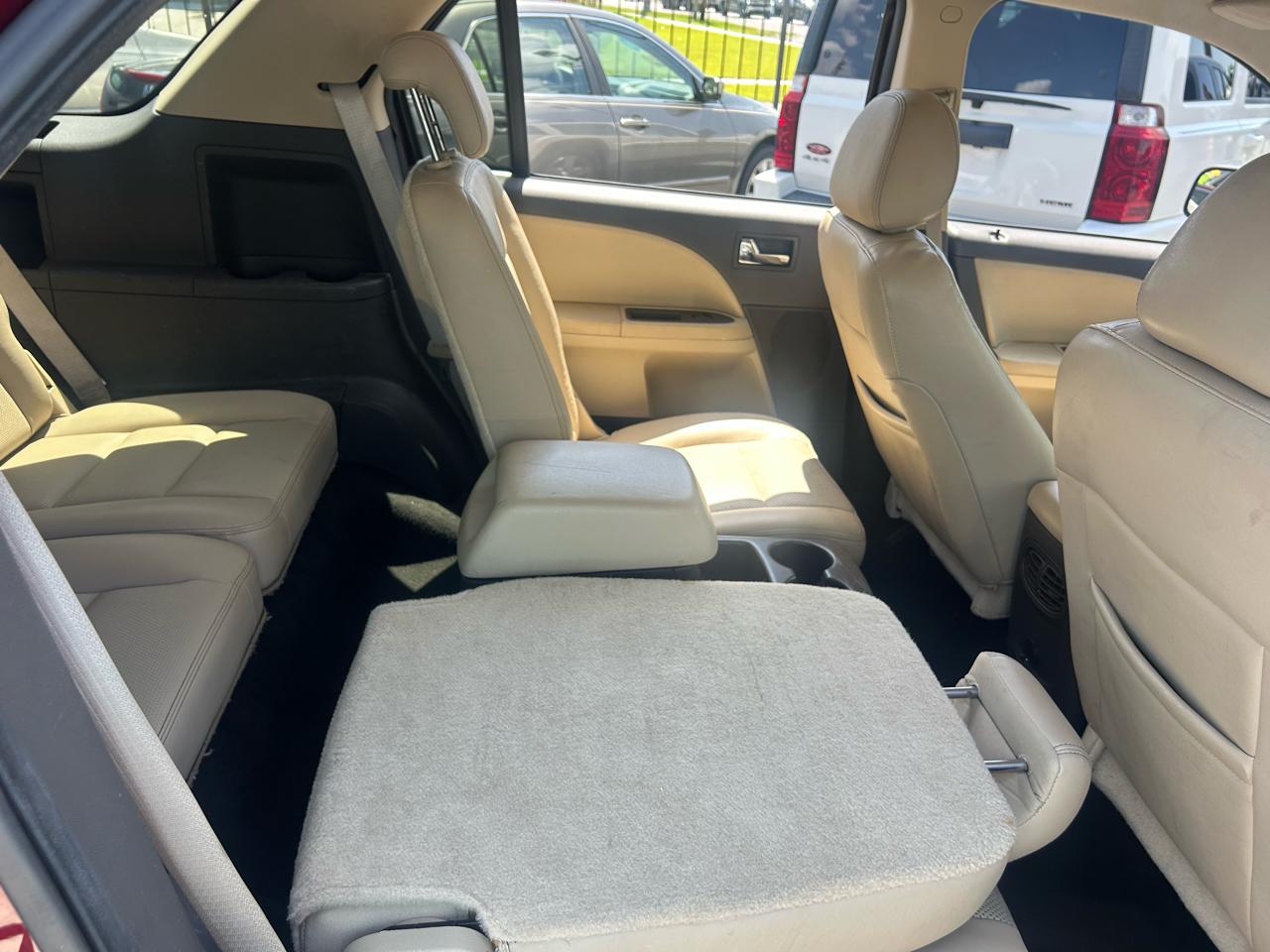 Ford Taurus X 4dr Wgn SEL FWD 2008