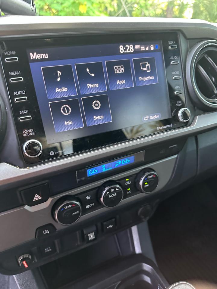 Toyota Tacoma 2WD TRD Off Road Double Cab 5' Bed V6 AT (Natl) 2021