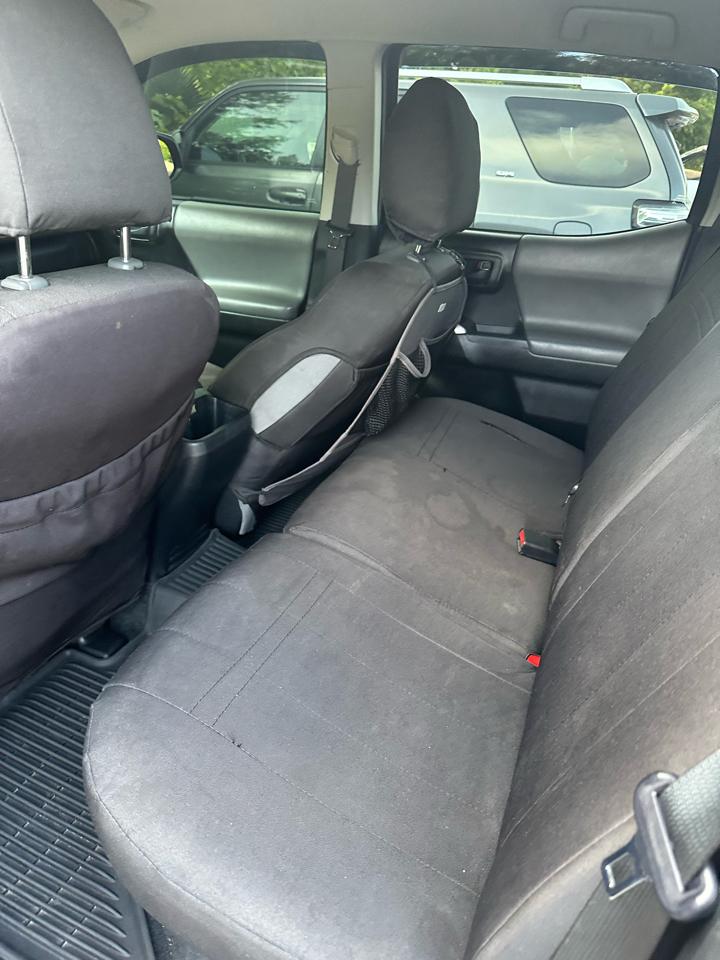 Toyota Tacoma 2WD TRD Off Road Double Cab 5' Bed V6 AT (Natl) 2021