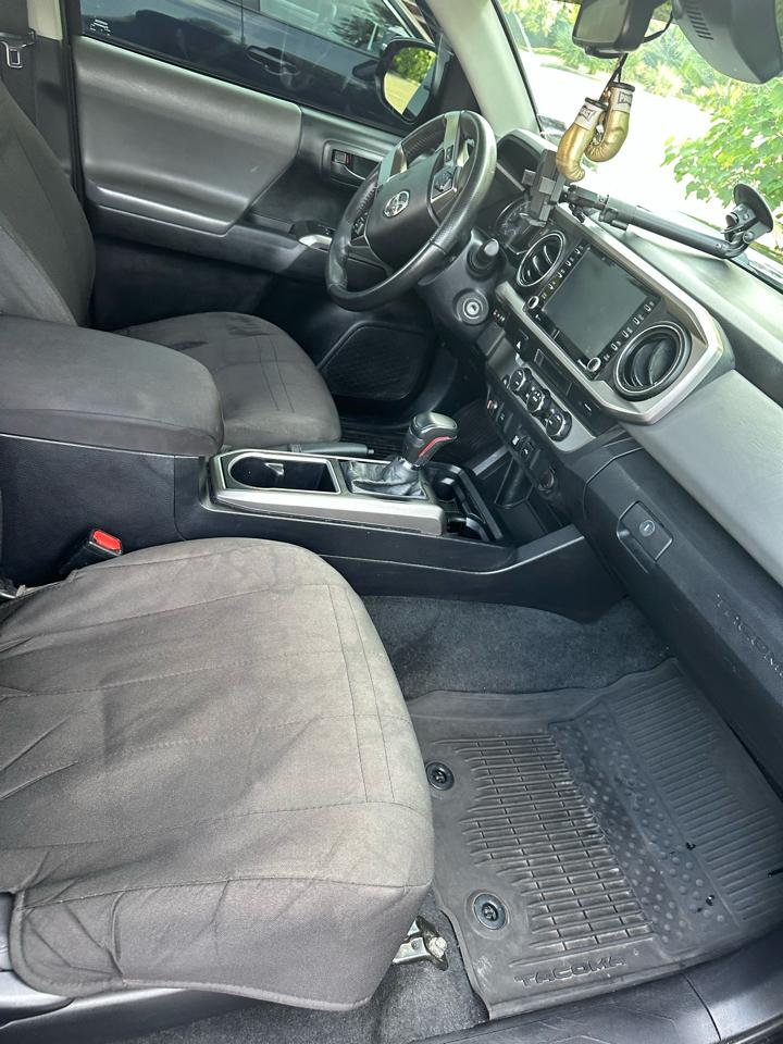 Toyota Tacoma 2WD TRD Off Road Double Cab 5' Bed V6 AT (Natl) 2021