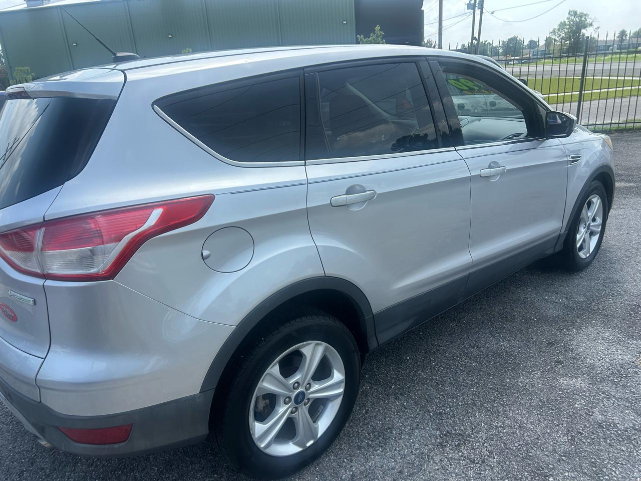 Ford Escape FWD 4dr SE 2013