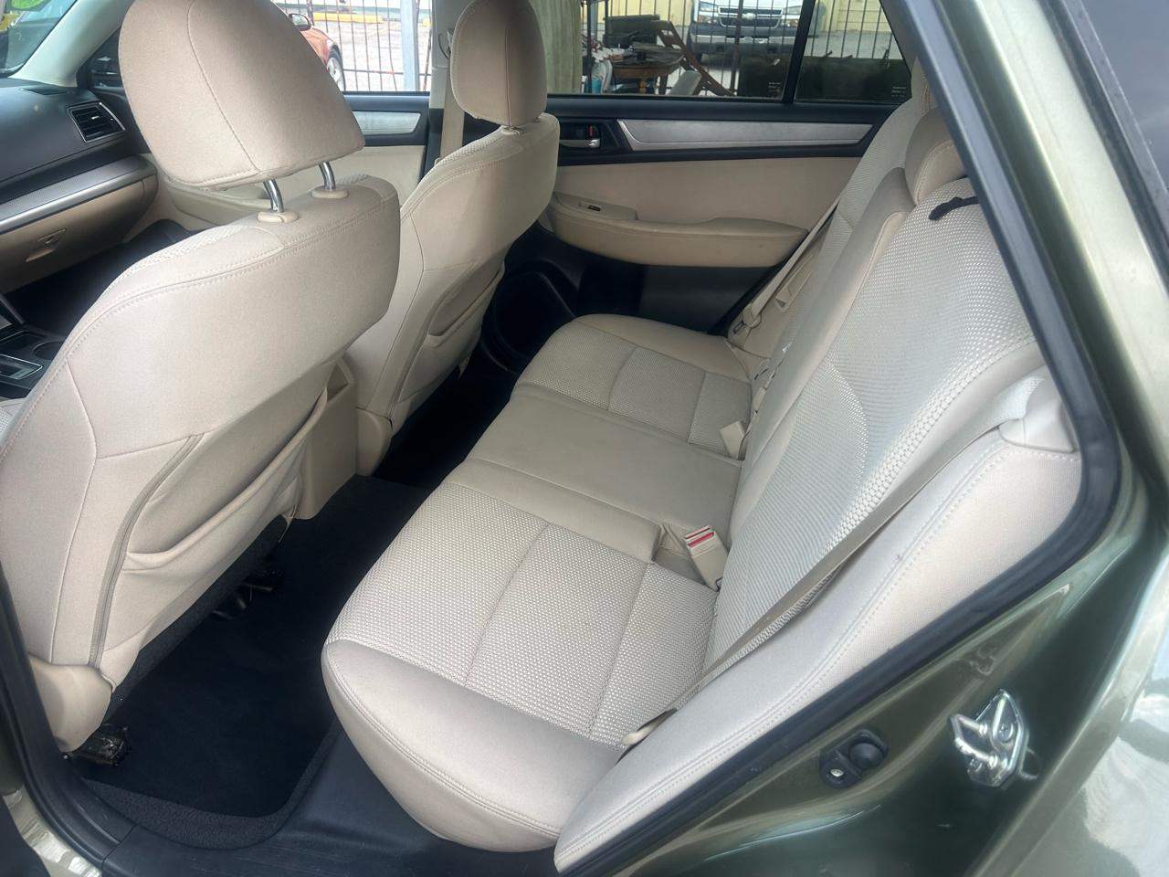 Subaru Outback 2.5i Premium 2017