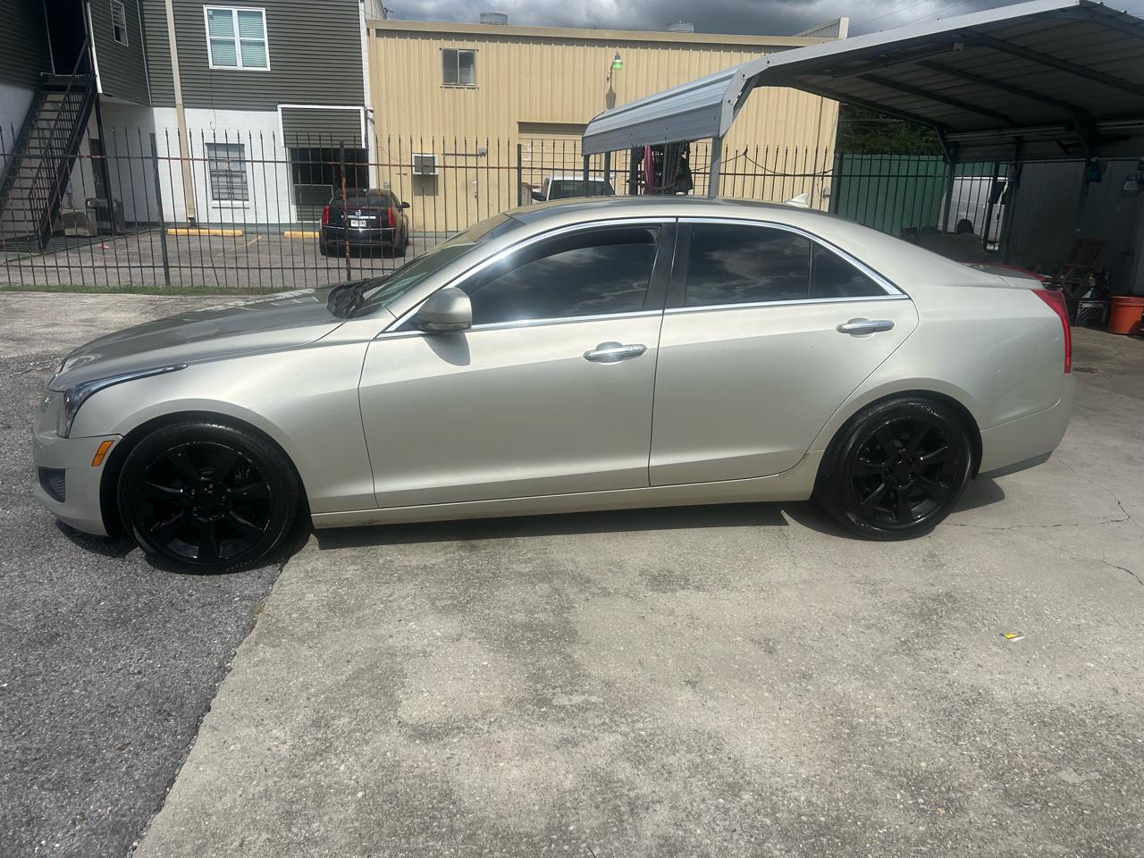 Cadillac ATS 4dr Sdn 2.0L Luxury RWD 2014