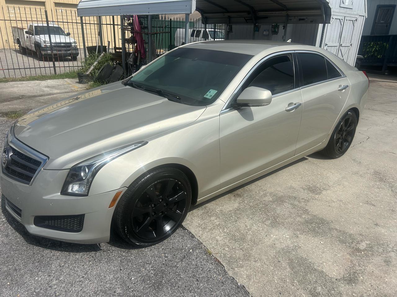 Cadillac ATS 4dr Sdn 2.0L Luxury RWD 2014