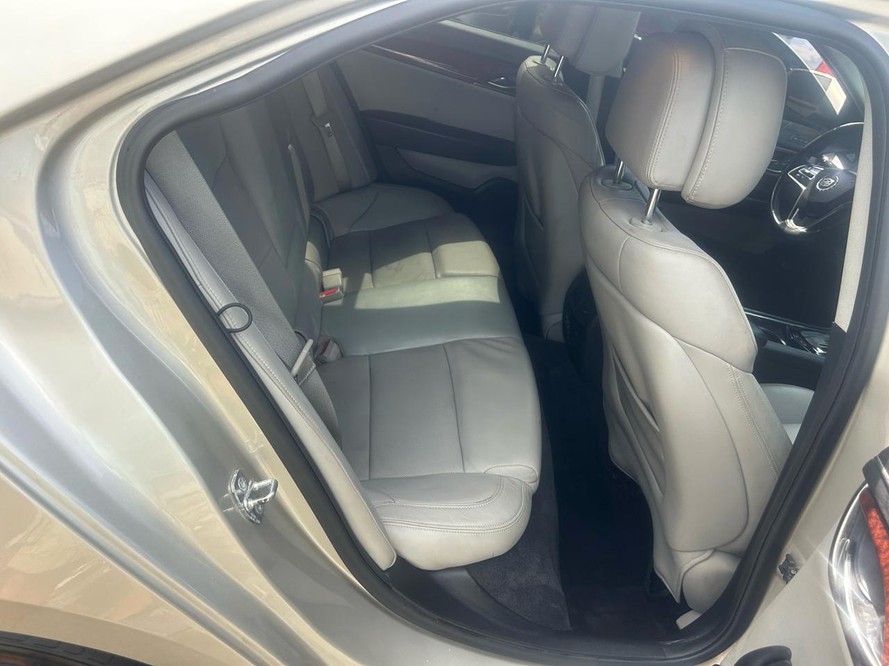 Cadillac ATS 4dr Sdn 2.0L Luxury RWD 2014