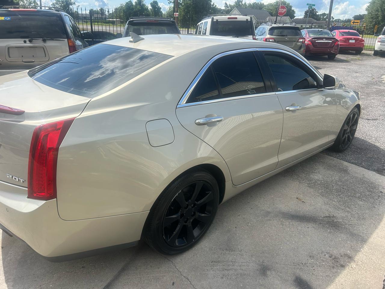 Cadillac ATS 4dr Sdn 2.0L Luxury RWD 2014