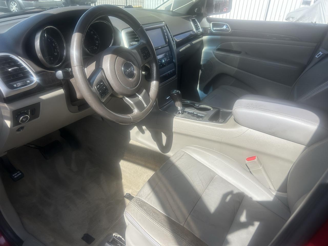 Jeep Grand Cherokee RWD 4dr Laredo 2013