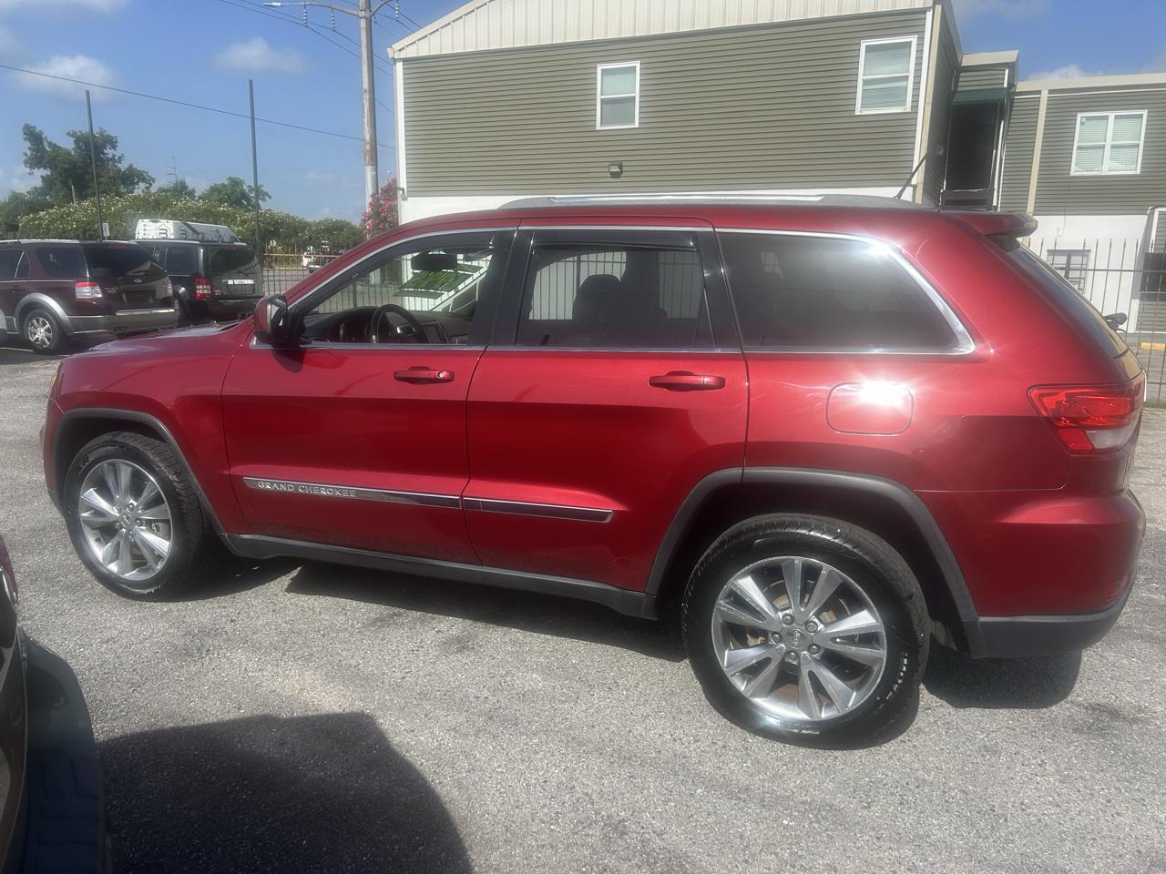 Jeep Grand Cherokee RWD 4dr Laredo 2013
