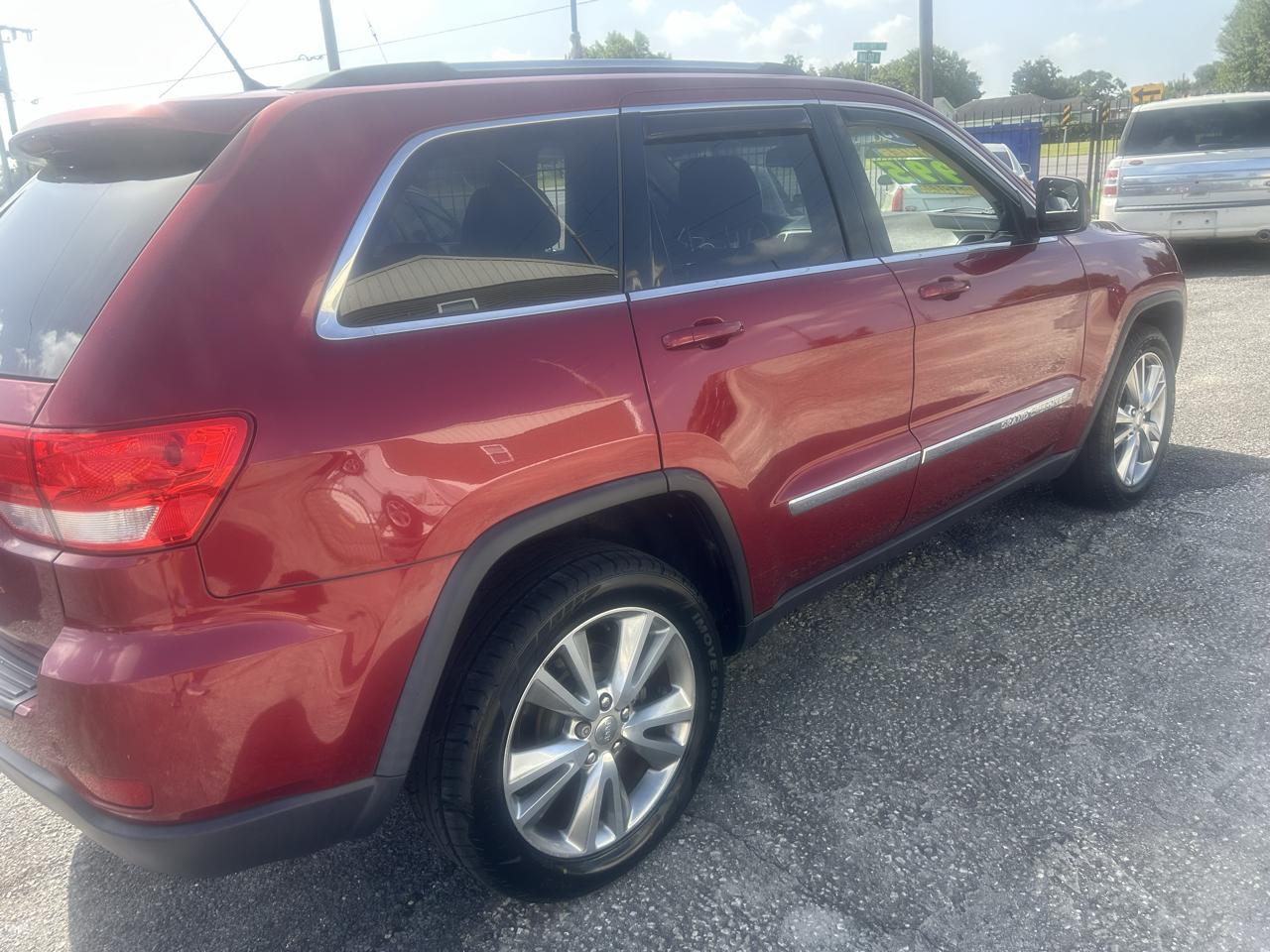 Jeep Grand Cherokee RWD 4dr Laredo 2013