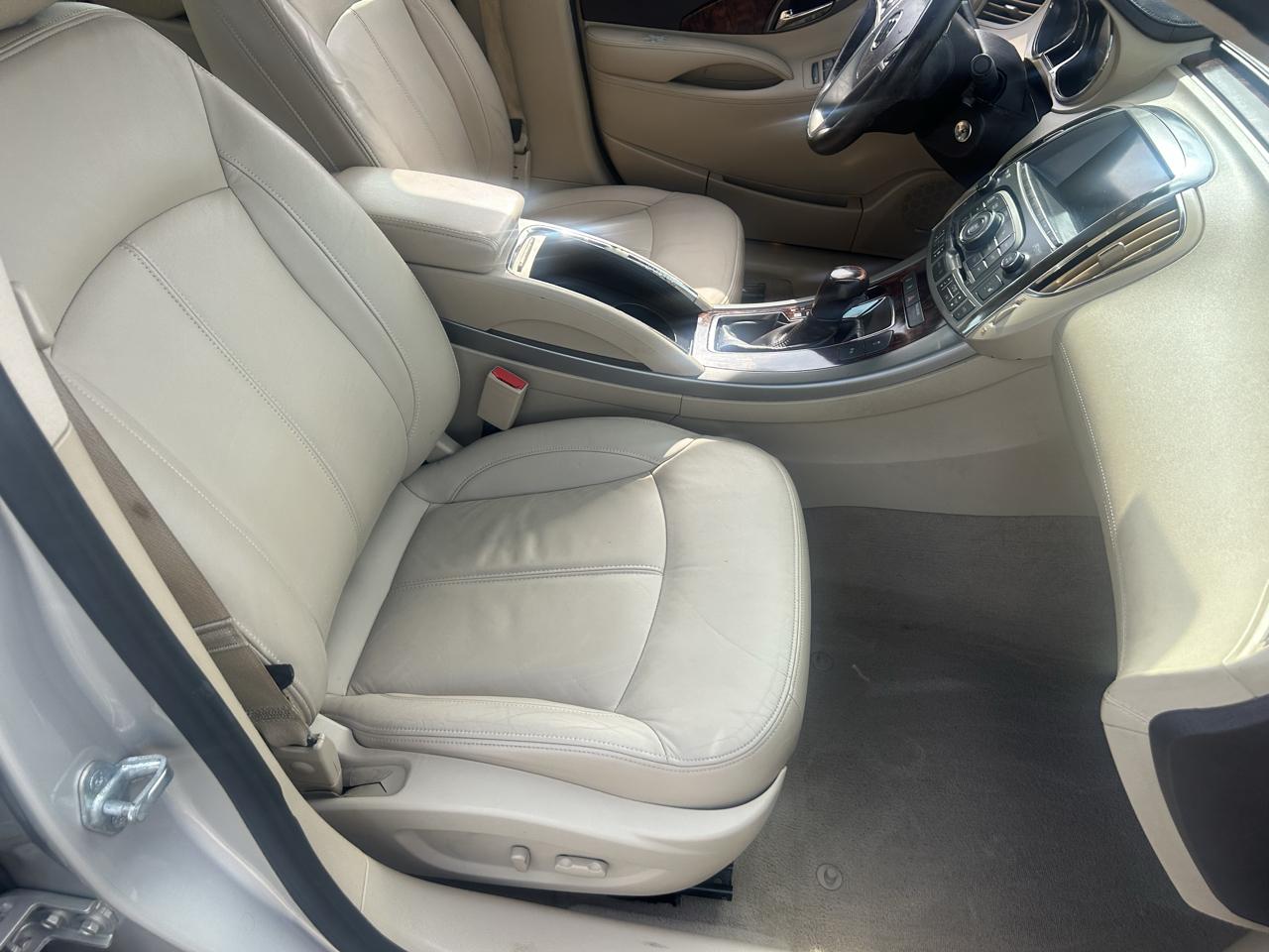 Buick LaCrosse 4dr Sdn Premium 1 FWD 2012
