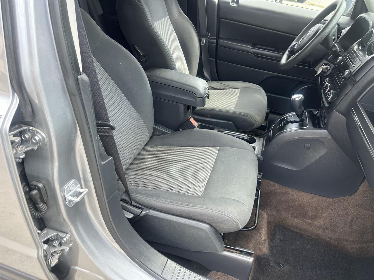 Jeep Patriot FWD 4dr Sport 2015