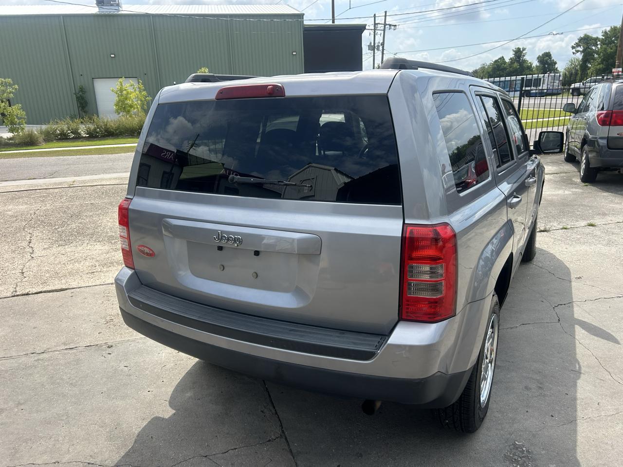 Jeep Patriot FWD 4dr Sport 2015