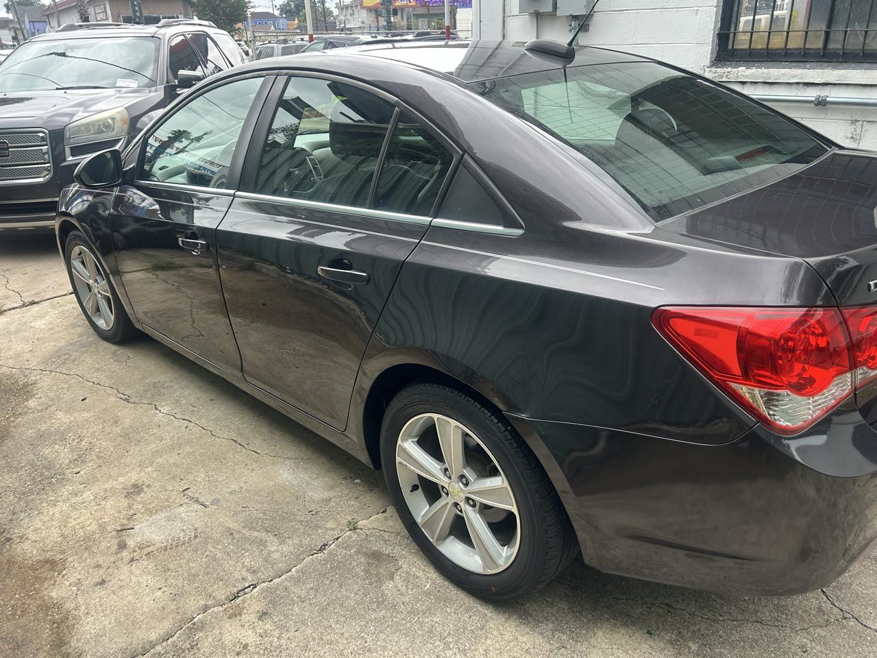 2015 Chevrolet Cruze 4dr Sdn Auto 2LT