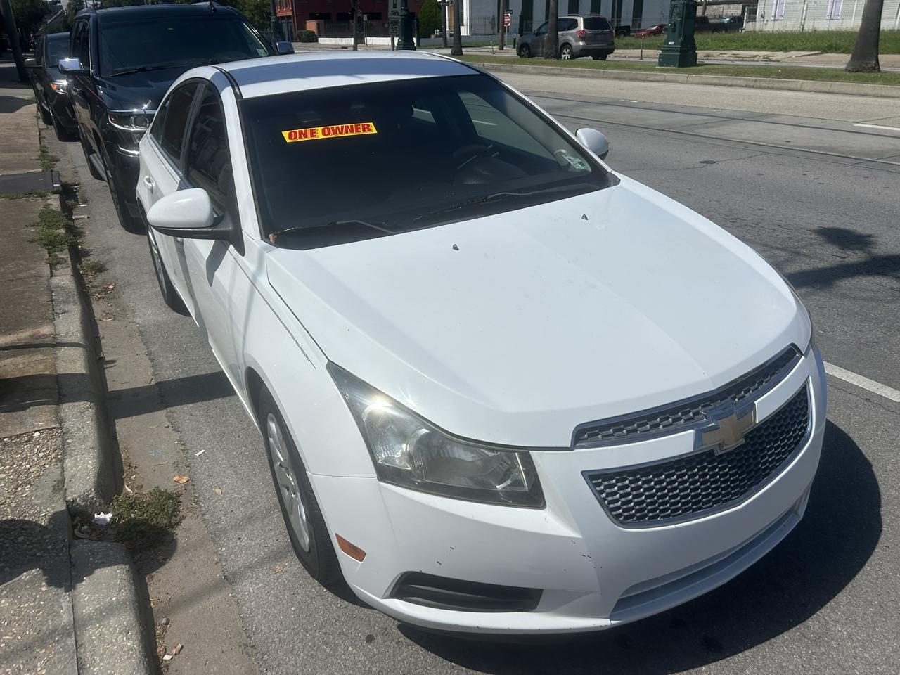 Chevrolet Cruze 4dr Sdn LT w/1LT 2011