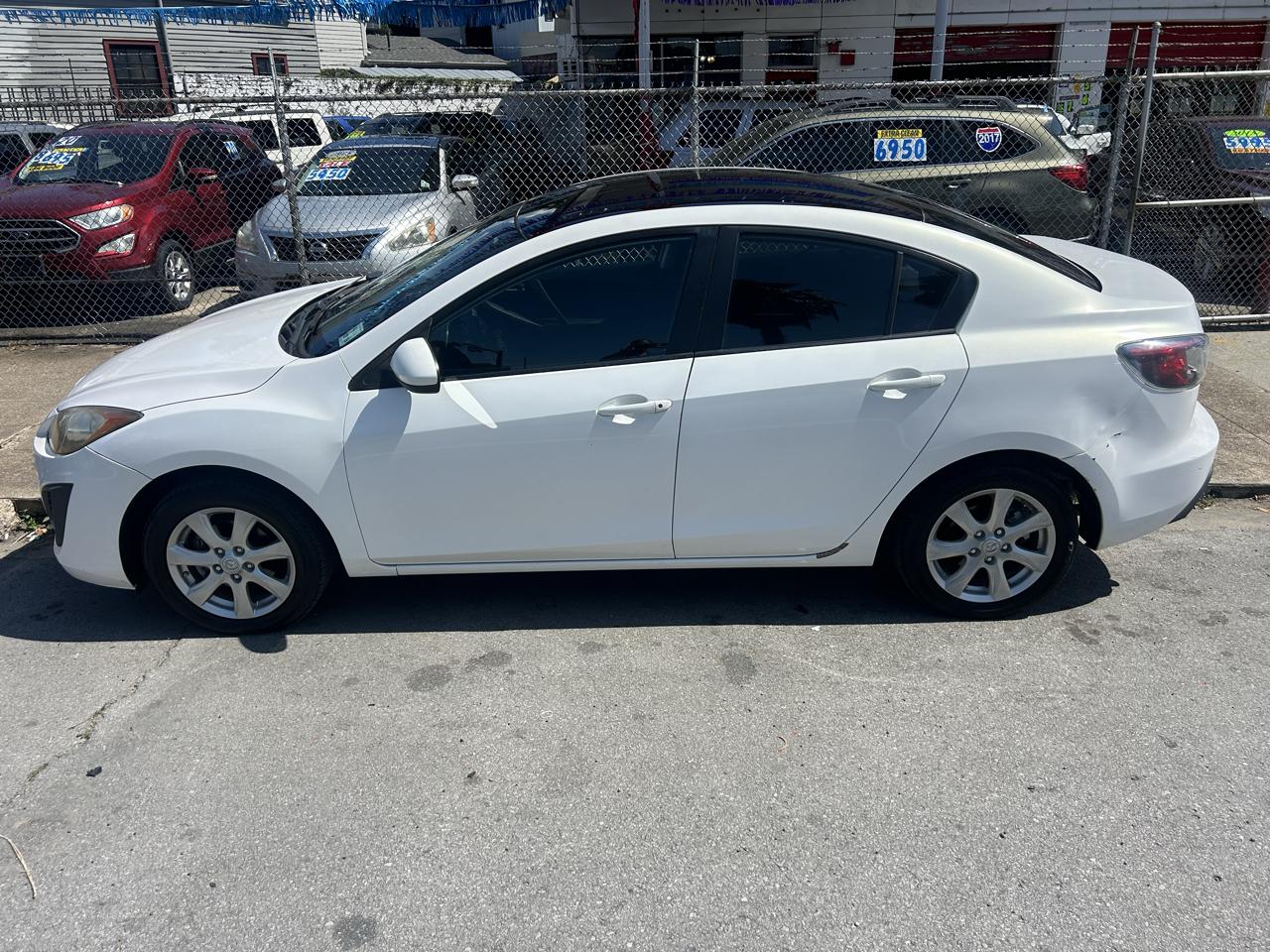 Mazda MAZDA3 4dr Sdn Auto i Touring 2010