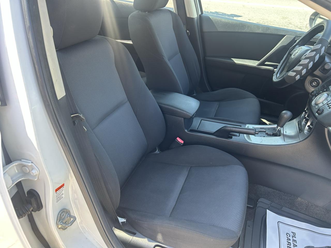 Mazda MAZDA3 4dr Sdn Auto i Touring 2010