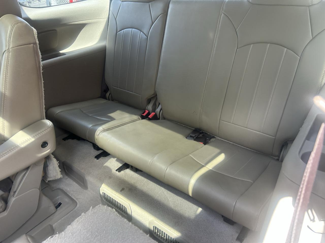 GMC Acadia FWD 4dr Denali 2015