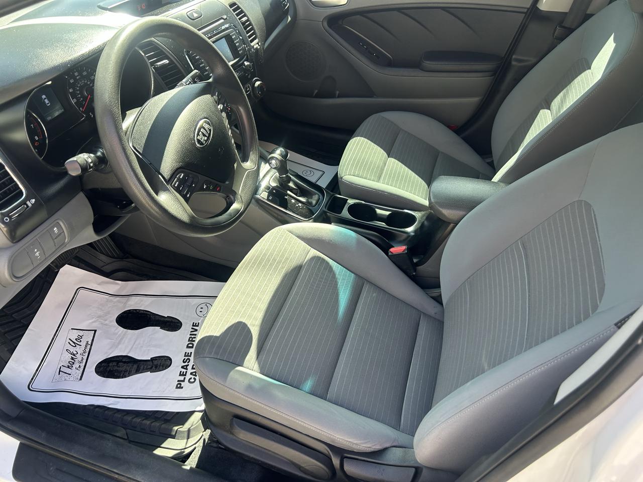 Kia Forte LX Auto 2017