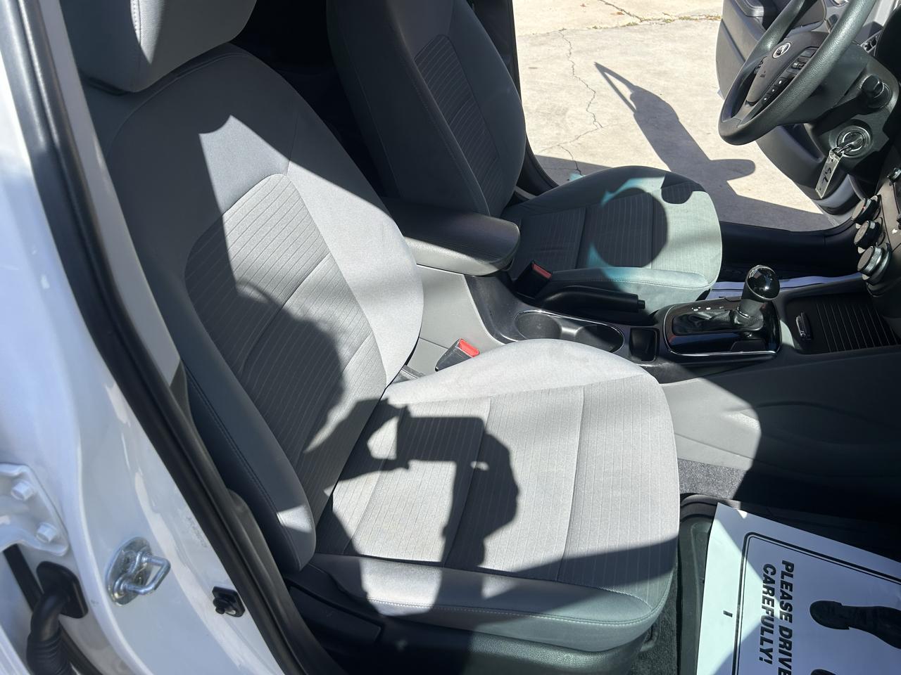 Kia Forte LX Auto 2017