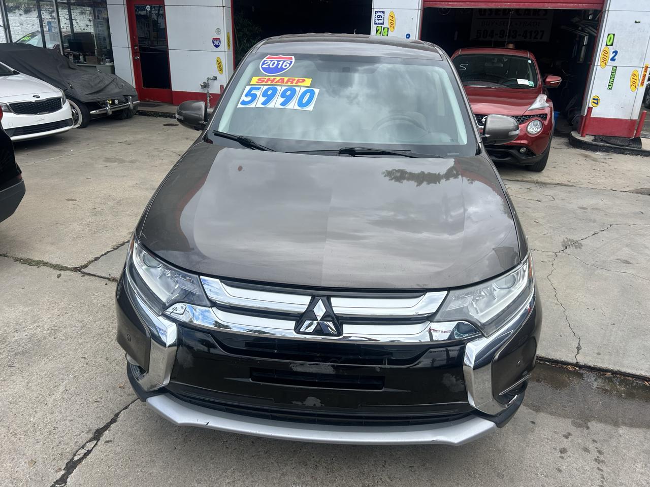 Mitsubishi Outlander 2WD 4dr SEL 2016