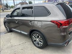 2016 Mitsubishi Outlander 