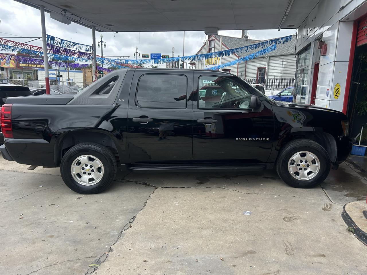 Chevrolet Avalanche 2WD Crew Cab 130" LS 2007
