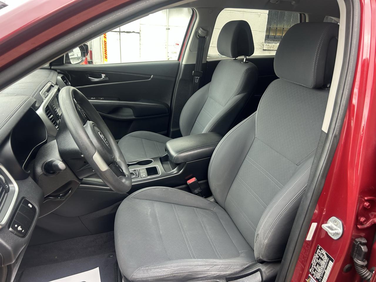 Kia Sorento FWD 4dr 2.4L LX 2016
