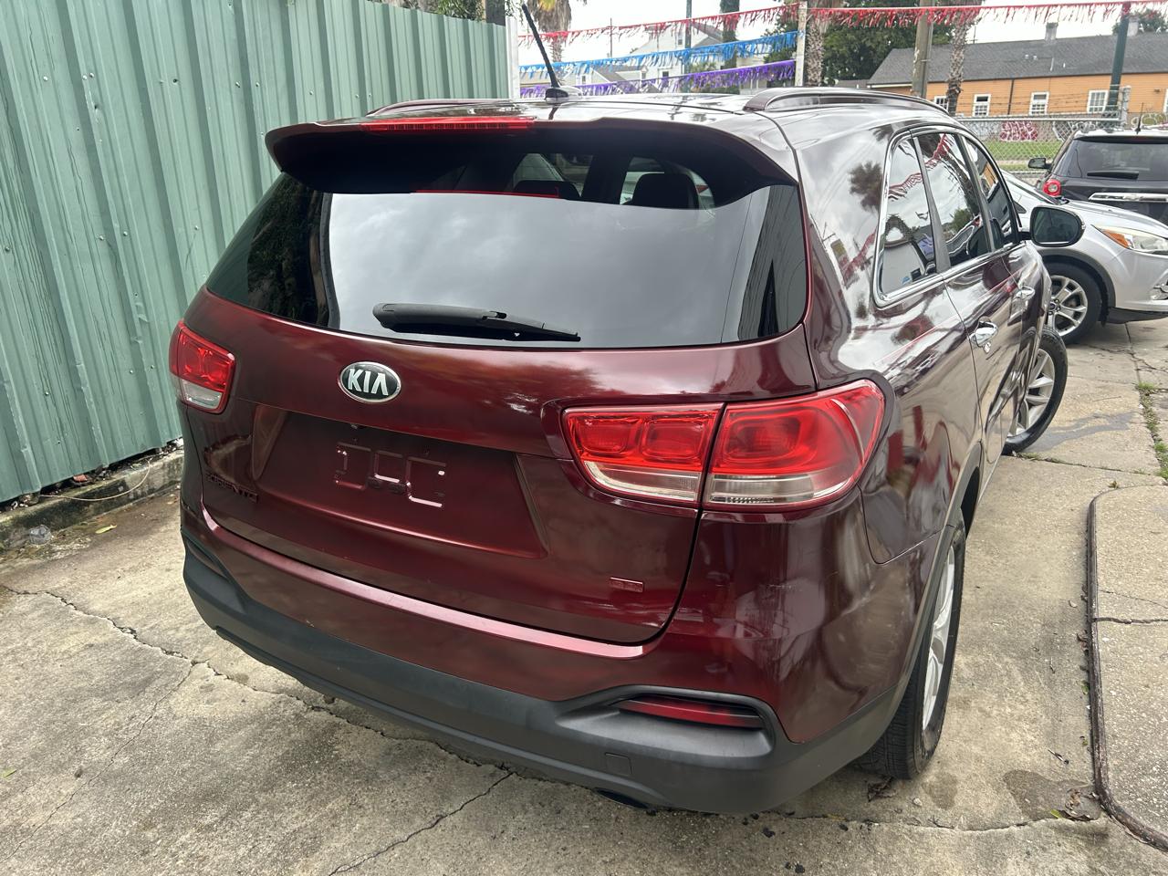 Kia Sorento FWD 4dr 2.4L LX 2016