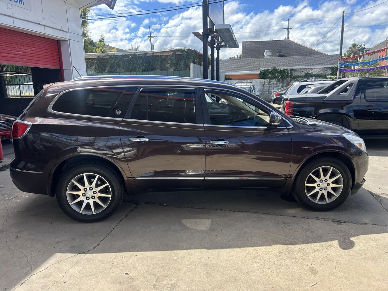 Buick Enclave AWD 4dr Leather 2015
