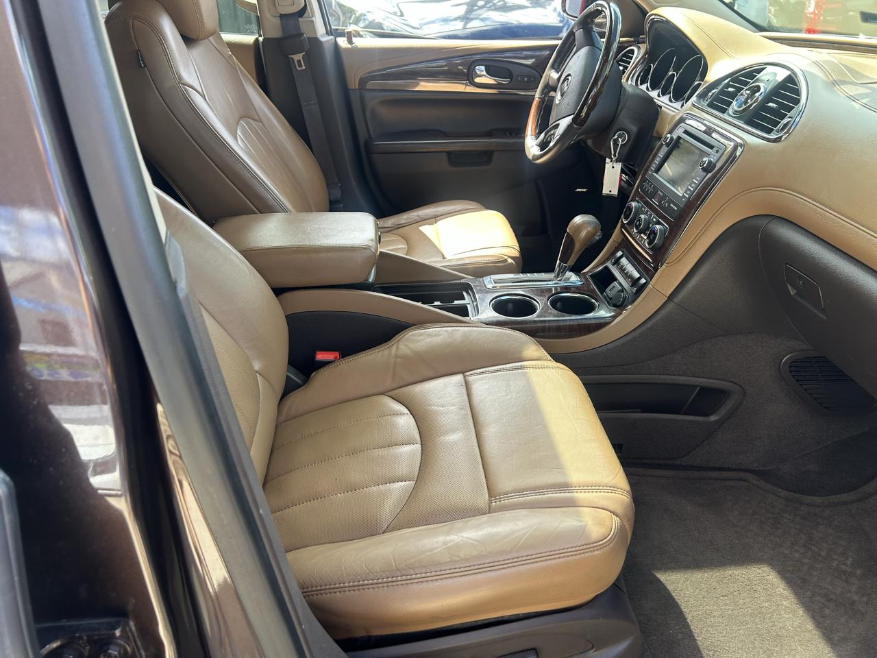 Buick Enclave AWD 4dr Leather 2015