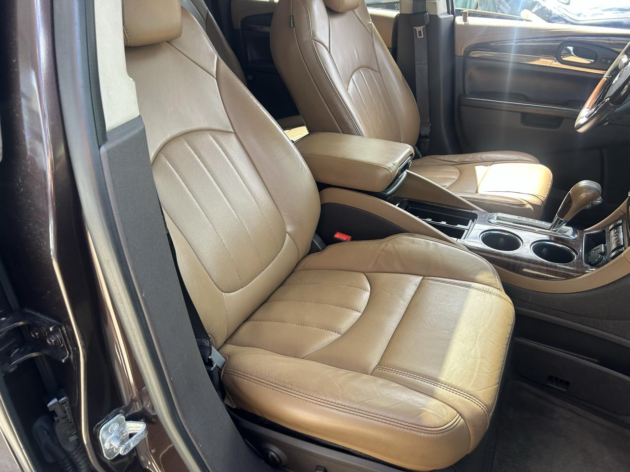 Buick Enclave AWD 4dr Leather 2015