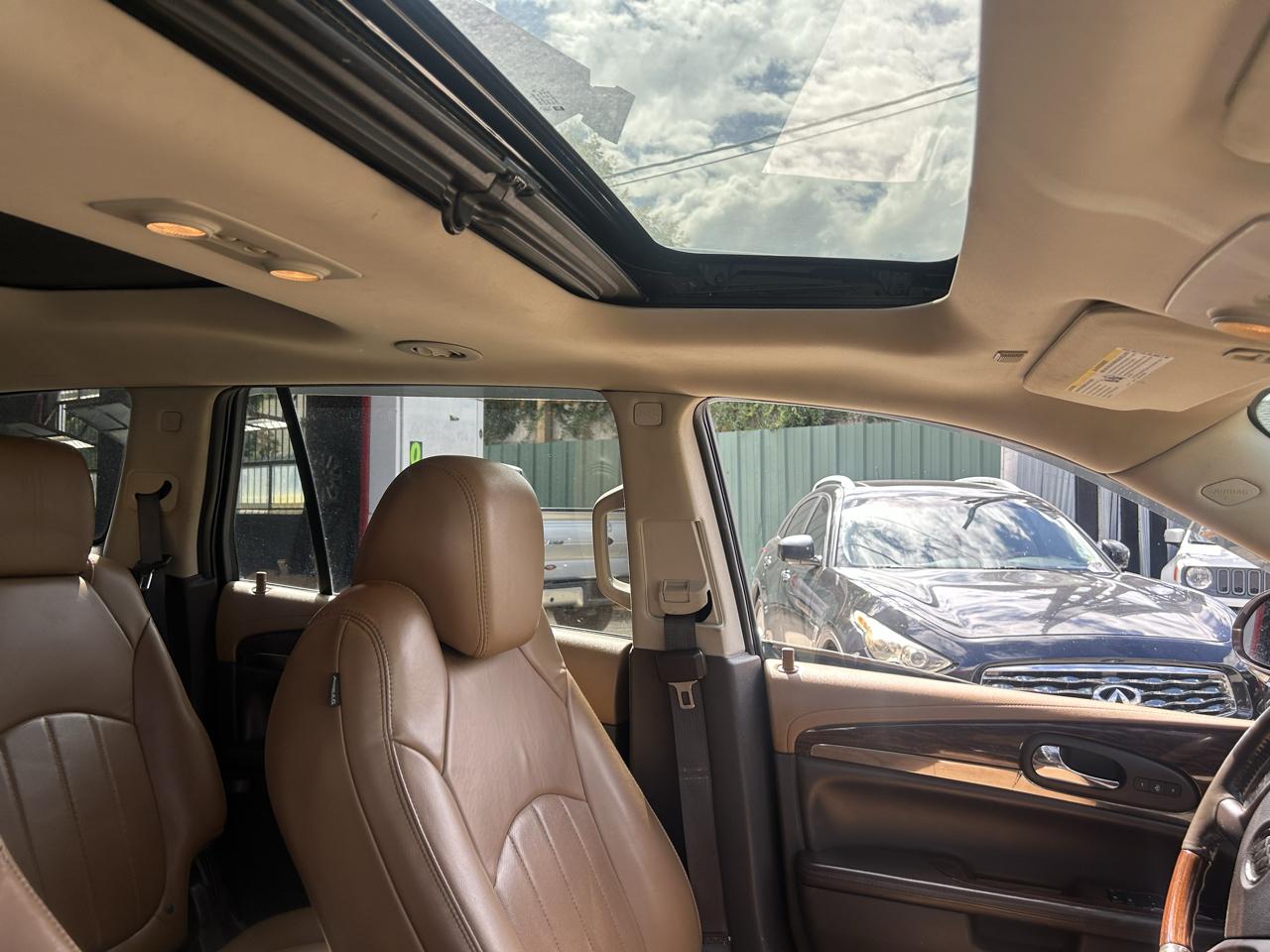 Buick Enclave AWD 4dr Leather 2015