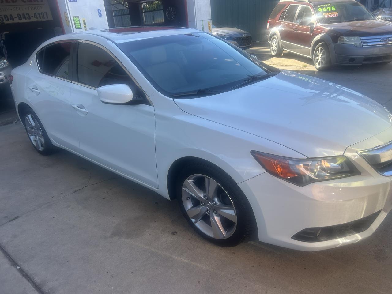 Acura ILX 4dr Sdn 2.0L Tech Pkg 2014