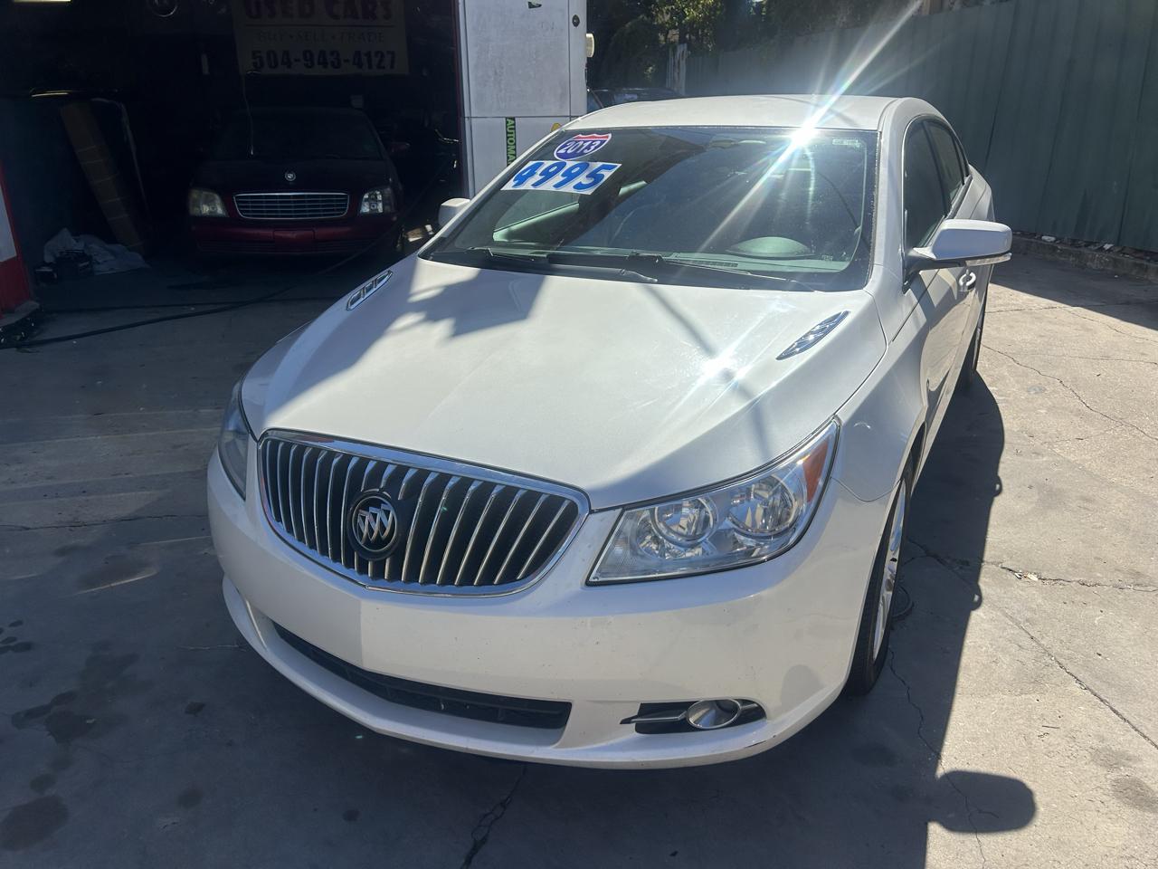 Buick LaCrosse 4dr Sdn Leather FWD 2013