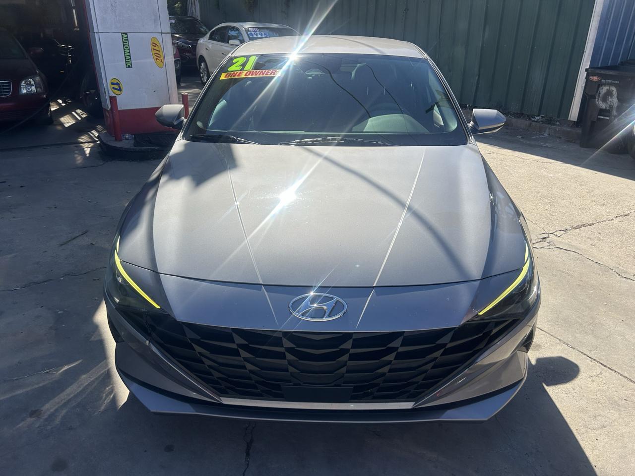 Hyundai Elantra SEL IVT 2021
