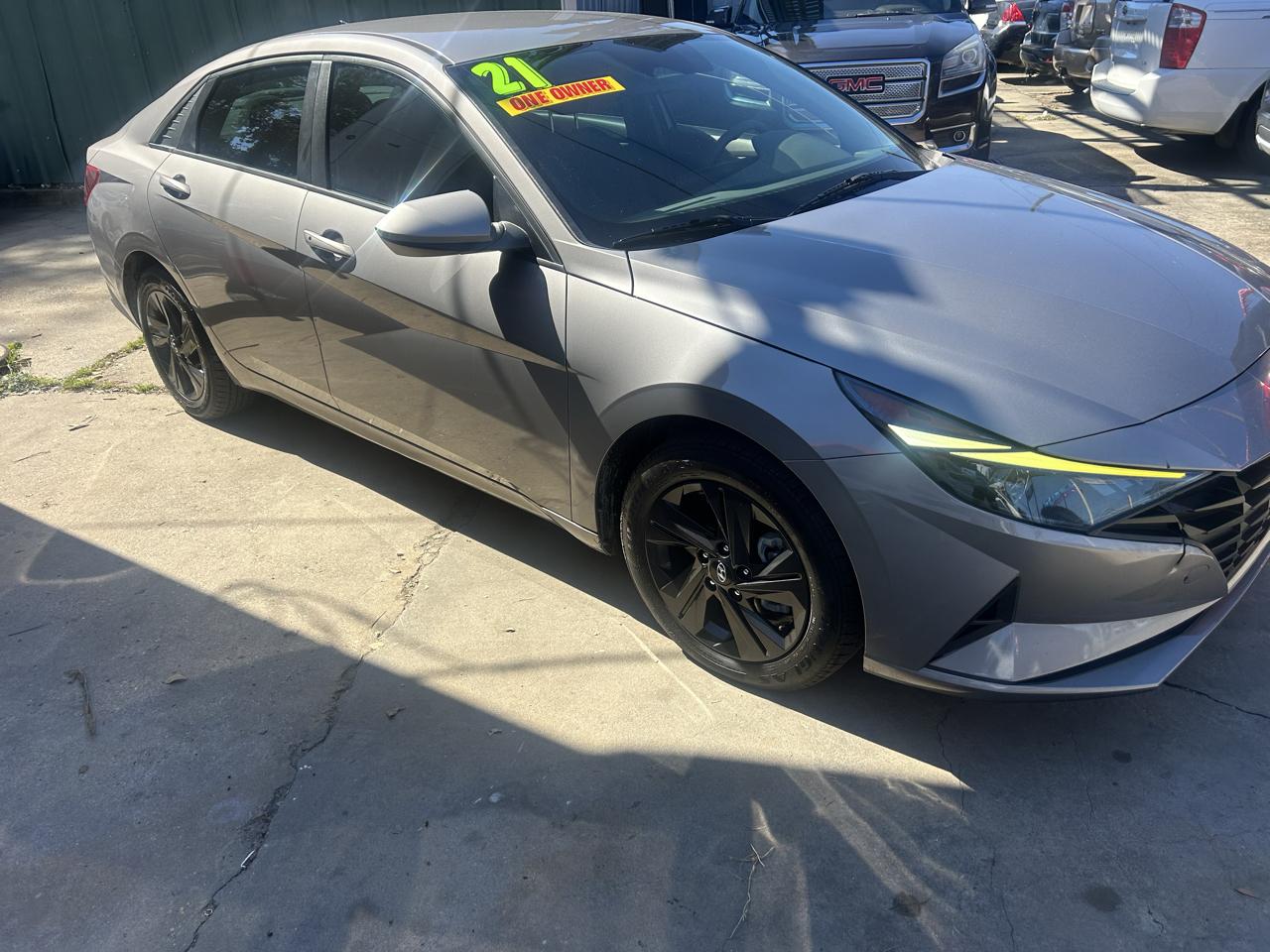 Hyundai Elantra SEL IVT 2021