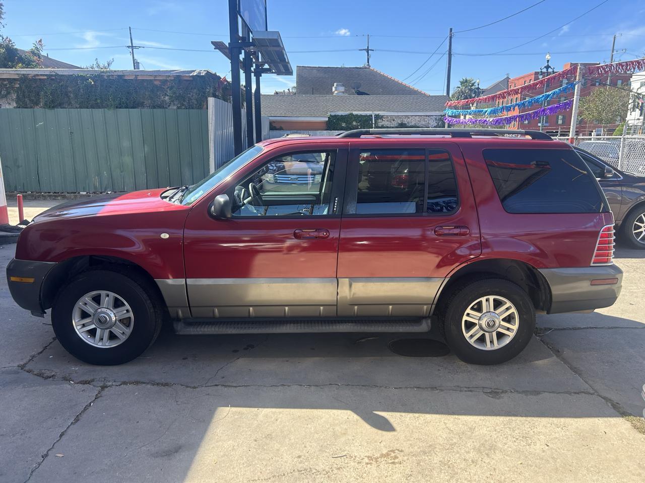 Mercury Mountaineer 4dr 114" WB Convenience 2004