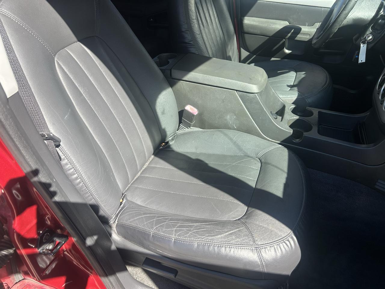 Mercury Mountaineer 4dr 114" WB Convenience 2004