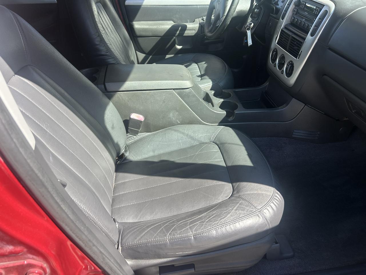 Mercury Mountaineer 4dr 114" WB Convenience 2004