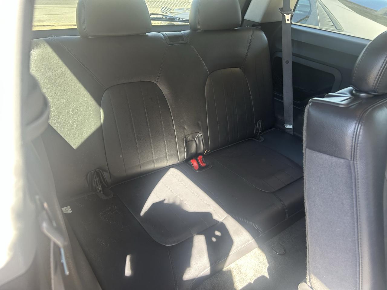Mercury Mountaineer 4dr 114" WB Convenience 2004